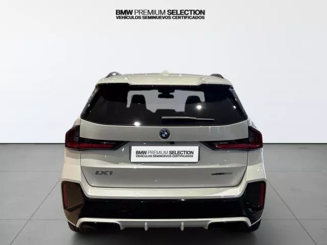 BMW iX1 eDrive20 150 kW (204 CV)