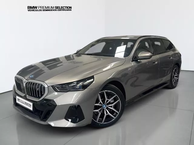BMW i5 eDrive40 250 kW (340 CV)